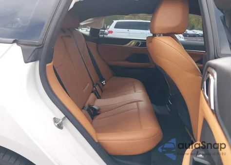 2022 BMW 430I Gran Coupe z USA, uszkodzony, nr VIN WBA63AV00NFL96433